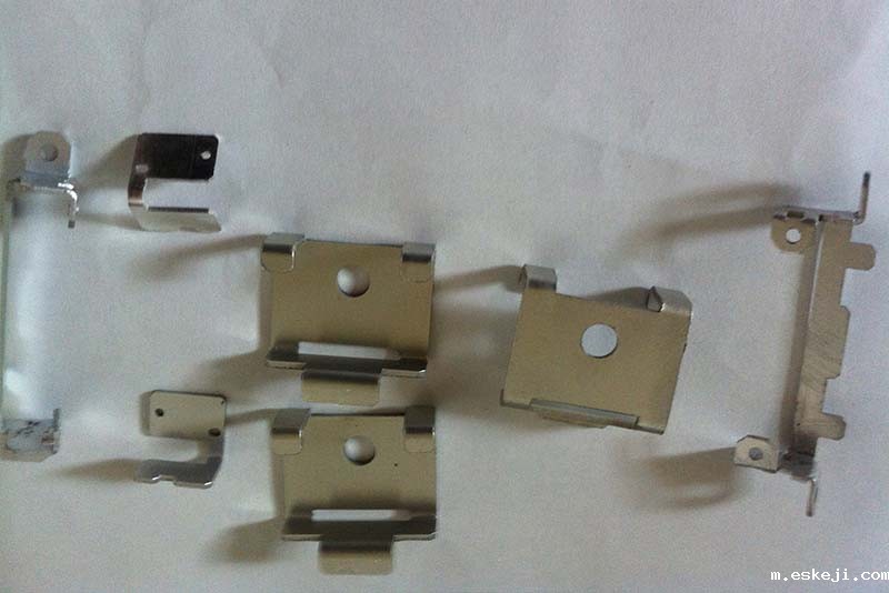 激光切割在制造业中的应用